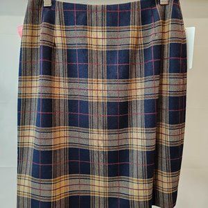 NWT KGR Camel and Navy Plaid Wool Straight Skirt - Size 6